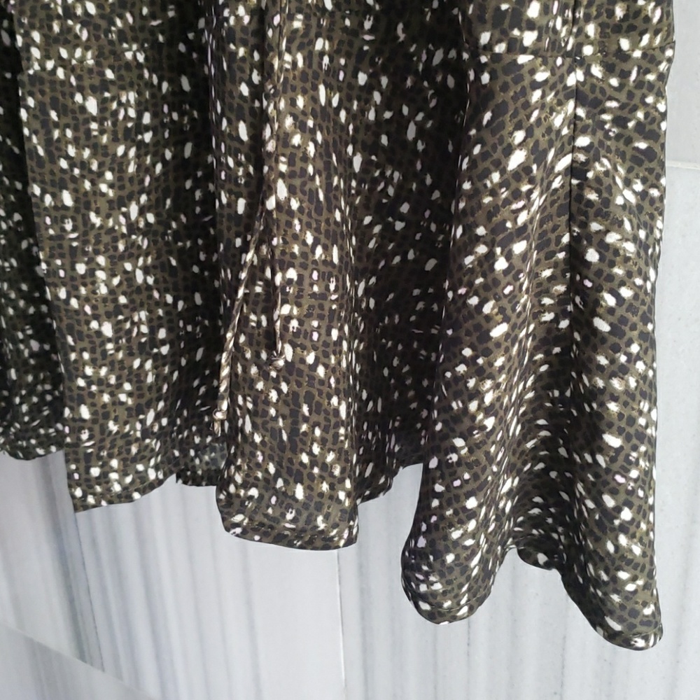 Dress - Picture 4 of 8